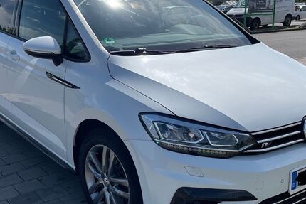 VW Touran 103.942 km 21.400 &euro; Peine 31228