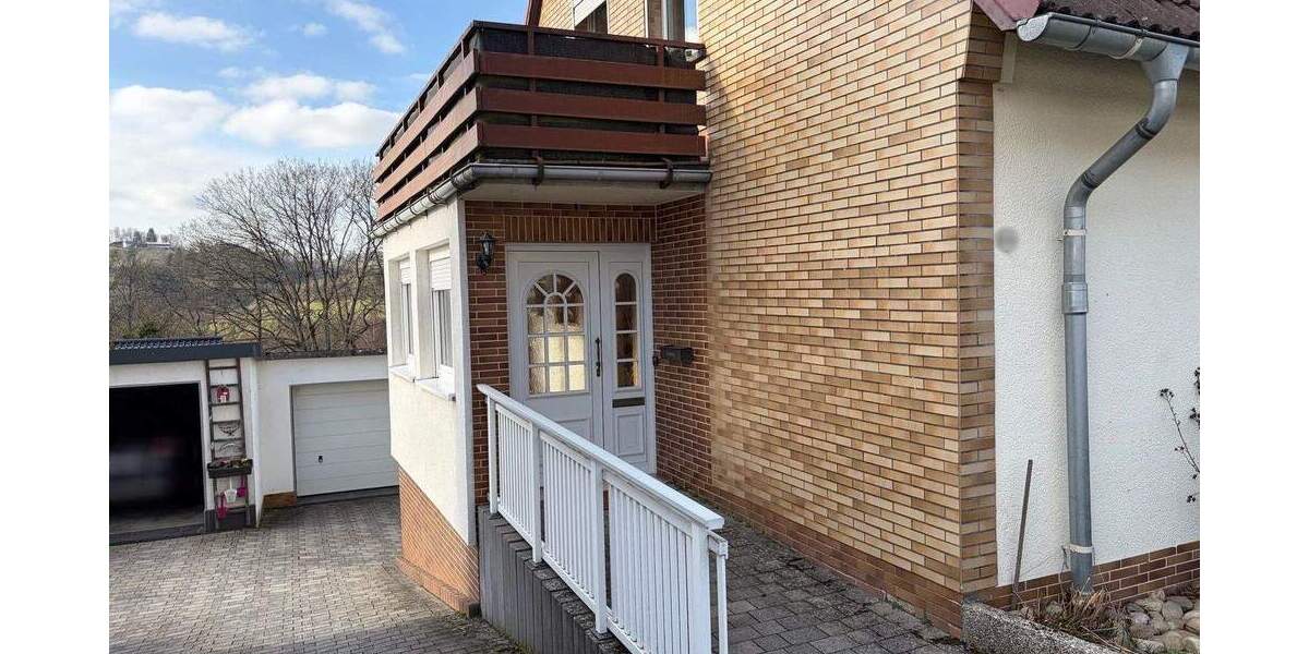 Doppelhaushälfte Bad Berleburg - 5 Zimmer, 135 m&sup2;, 189.000&euro; | Angebot:25938522
