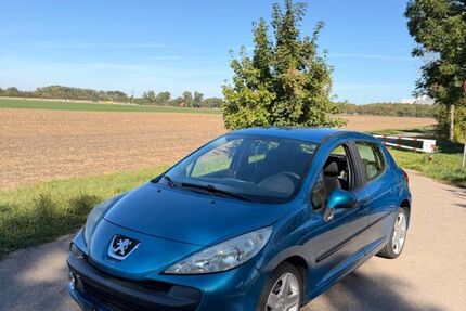 Peugeot 207 171.000 km 2.499 &euro; Augsburg 86157