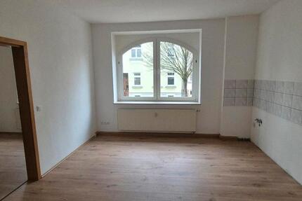 Wohnung Döbeln - 1 Zimmer, 43 m&sup2;, 260&euro; | Angebot:25993773