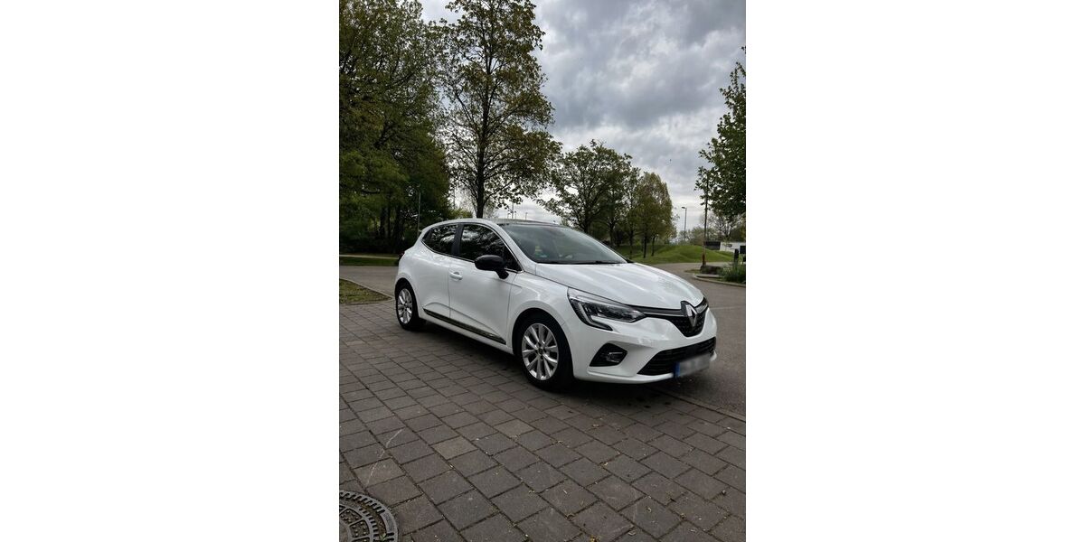 Renault Clio 83.000 km 11.900 &euro; Schorndorf 73614
