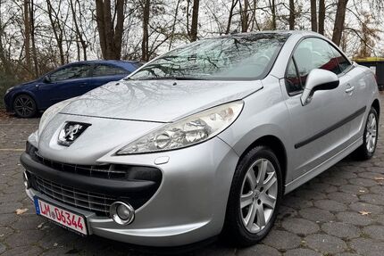 Peugeot 207 220.000 km 1.999 &euro; Selters 65618