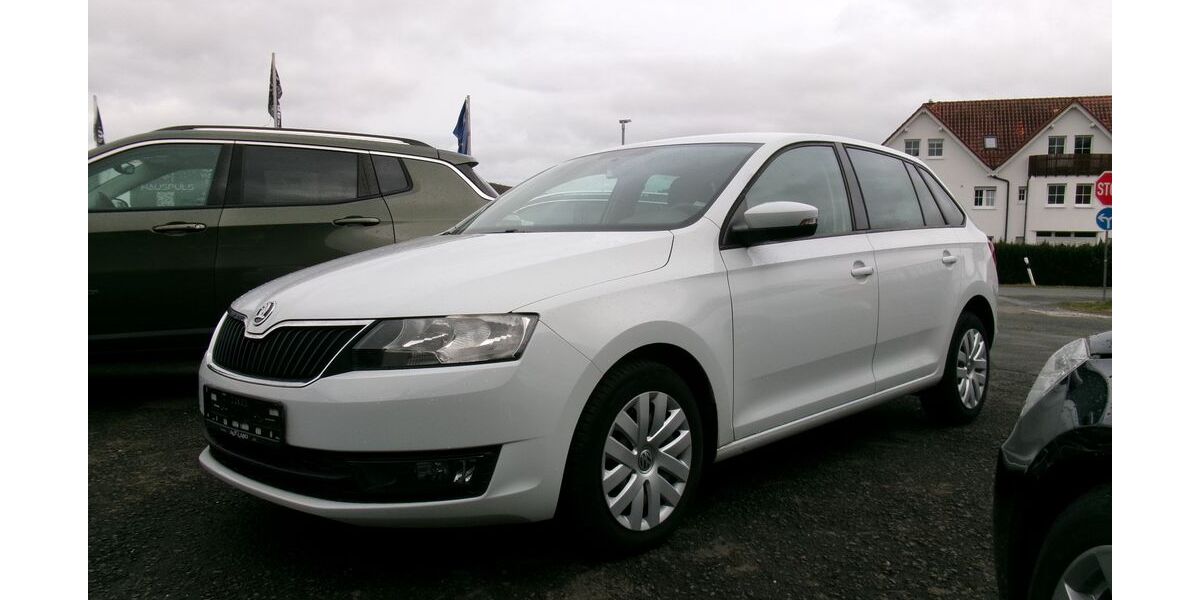 Skoda Rapid 236.142 km 4.500 &euro; Gladenbach 35075