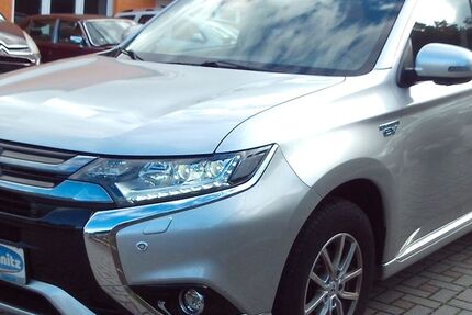 Mitsubishi Outlander 81.872 km 14.999 € Chemnitz 09114