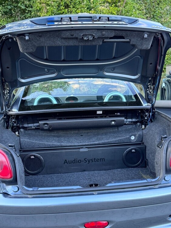 Peugeot 206 CC 148.000 km 2.300 € Aalen 73430