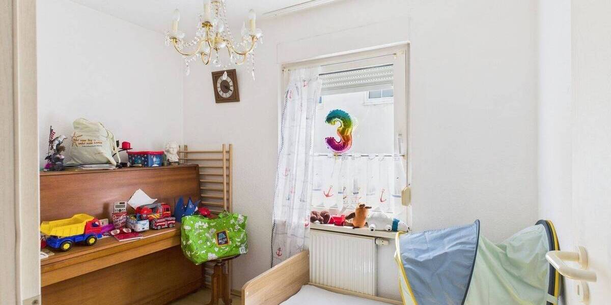 Reihenendhaus Mainz Laubenheim - 5 Zimmer, 99 m&sup2;, 445.000&euro; | Angebot:25696803