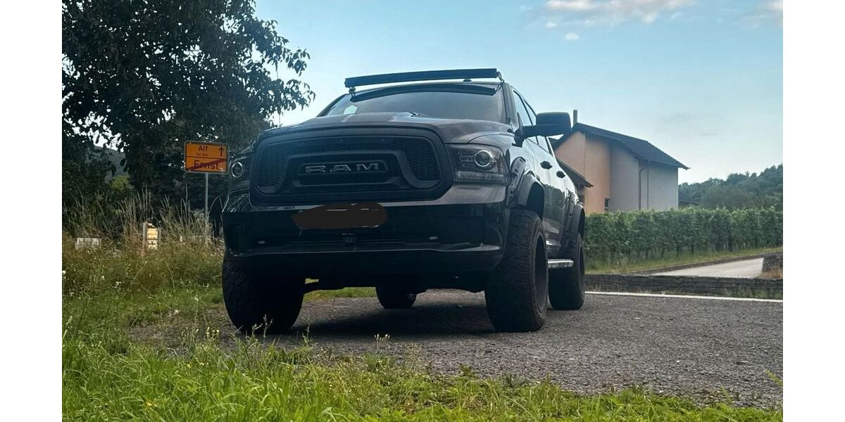 Dodge RAM 141.000 km 29.000 &euro; Cochem 56812