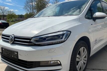 VW Touran 264.000 km 12.499 € Chemnitz 09114