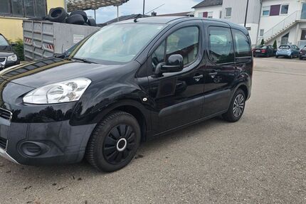 Peugeot Partner 156.200 km 7.250 € Raubling 83064