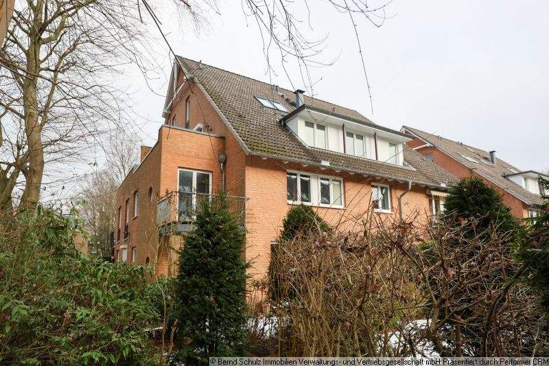 Etagenwohnung Hamburg Rissen - 3 Zimmer, 108 m&sup2;, 1.450&euro; | Angebot:25476060