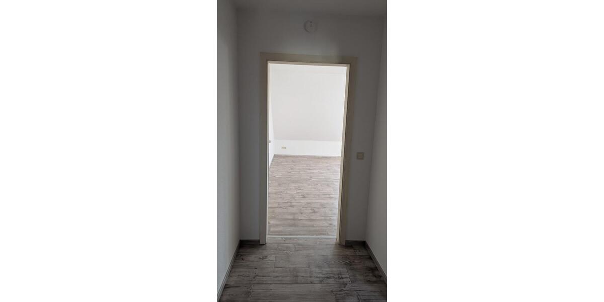 Dachgeschoßwohnung Calbe (Saale) - 2 Zimmer, 57 m&sup2;, 43.000&euro; | Angebot:24688385