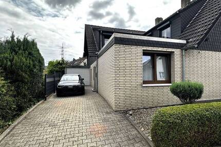 Doppelhaushälfte mit großem Garten und Garage in Essen-Karnap! 6 zimmer