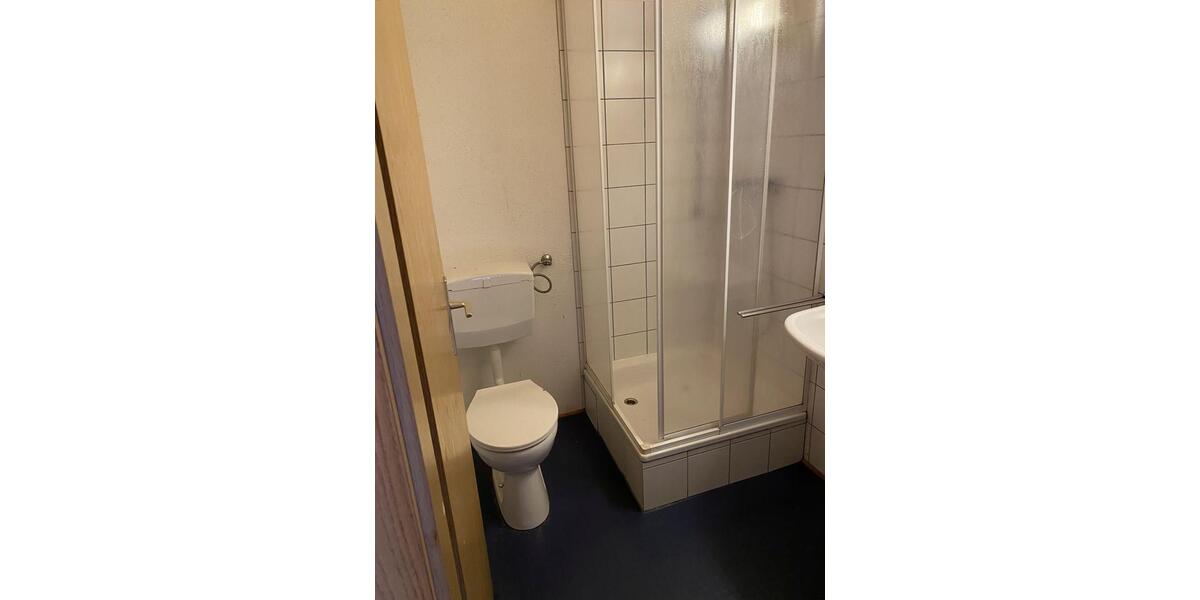 Etagenwohnung Pfeffelbach - 1 Zimmer, 30 m&sup2;, 300&euro; | Angebot:26393835