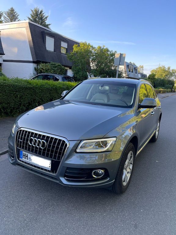 Audi Q5 55.000 km 22.900 € Hamburg 22115