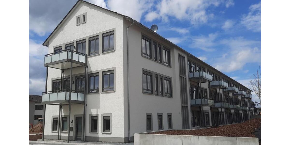 Etagenwohnung Lich - 2 Zimmer, 60 m&sup2;, 450&euro; | Angebot:25498077