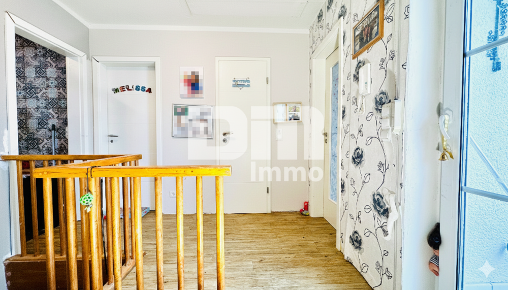 Umfangreich saniertes EFH inkl. PV-Anlage, Terrasse, Wintergarten und Garage - Einfamilienhaus Ahnatal | Angebot:26931867