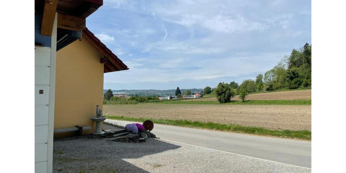 Einfamilienhaus Frickingen - 8 Zimmer, 205 m&sup2;, 750.000&euro; | Angebot:26414802