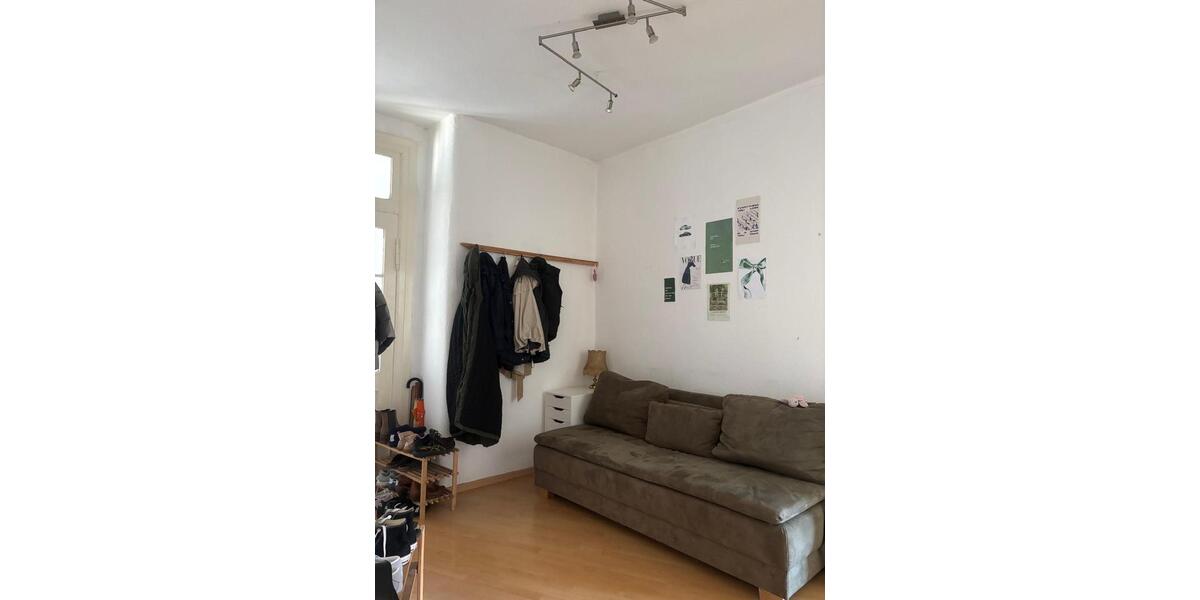 Etagenwohnung Stendal - 14 Zimmer, 122 m&sup2;, 80&euro; | Angebot:26680672