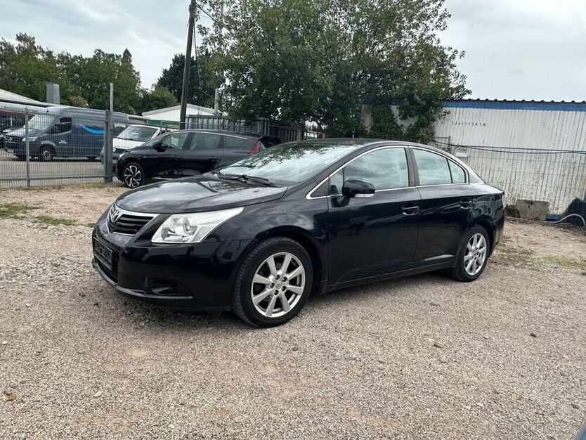 Avensis