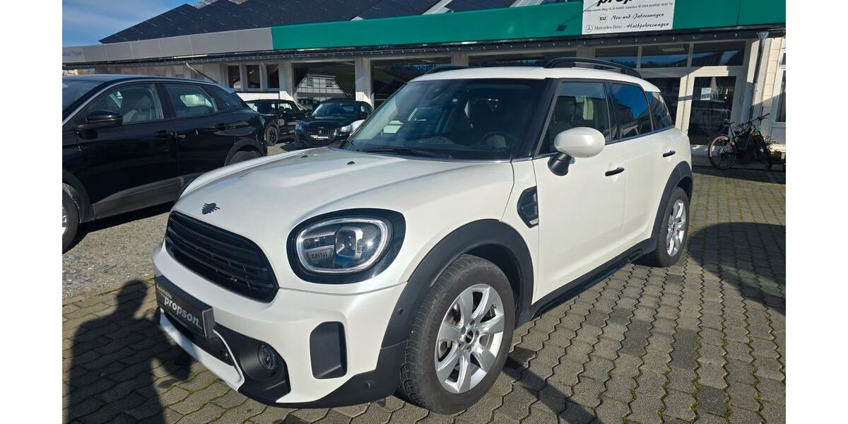 Mini Cooper Countryman 71.144 km 24.890 &euro; Daleiden 54689