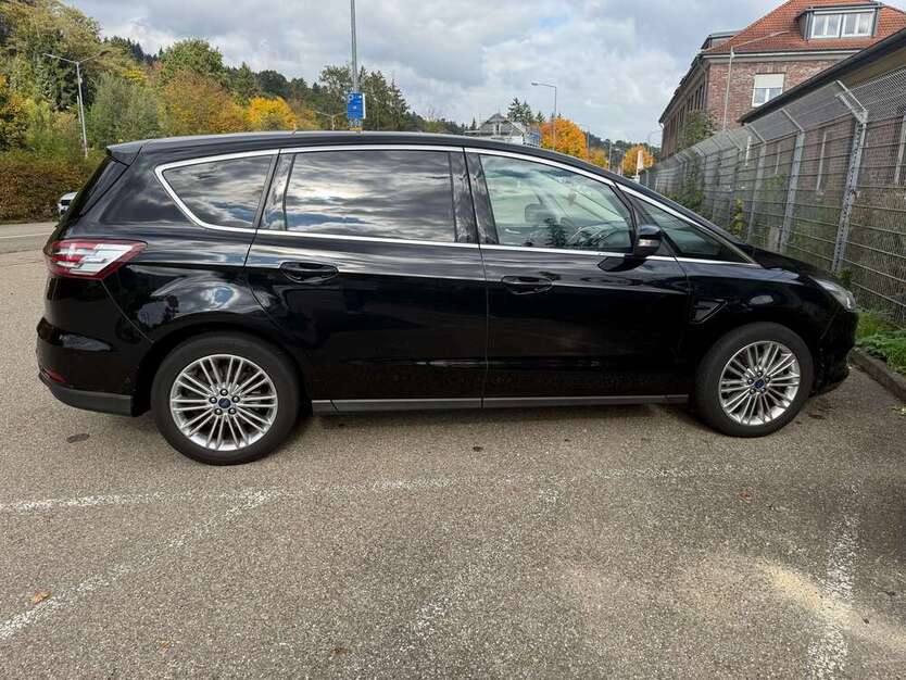 Ford S-Max 146.200 km 15.800 € Schwäbisch Gmünd 73527