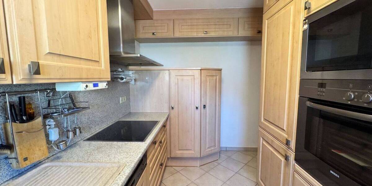 Reihenmittelhaus Stuttgart Birkach - 6 Zimmer, 161 m&sup2;, 665.000&euro; | Angebot:26476426