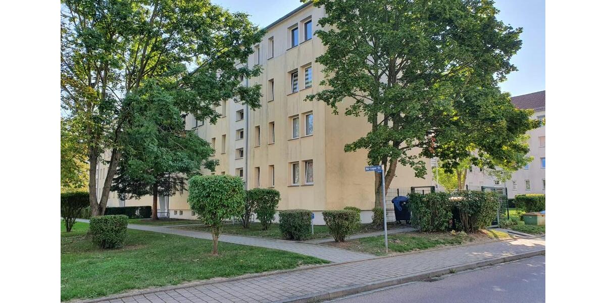 Etagenwohnung Weißenfels - 2 Zimmer, 47 m&sup2;, 300&euro; | Angebot:25990336