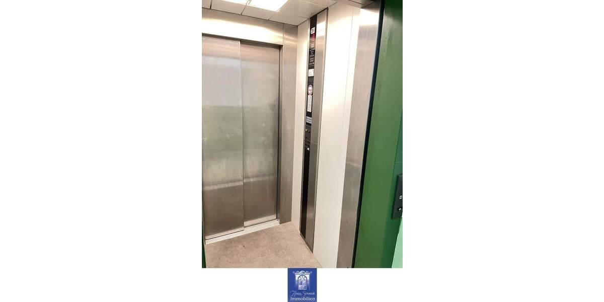 Gemütliche Wohnung ... Bad mit Wanne ... separate Küche! 2 zimmer