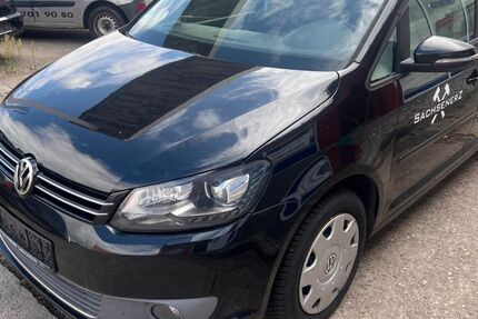 VW Touran 415.000 km 2.600 &euro; Leipzig / Holzhausen 04288