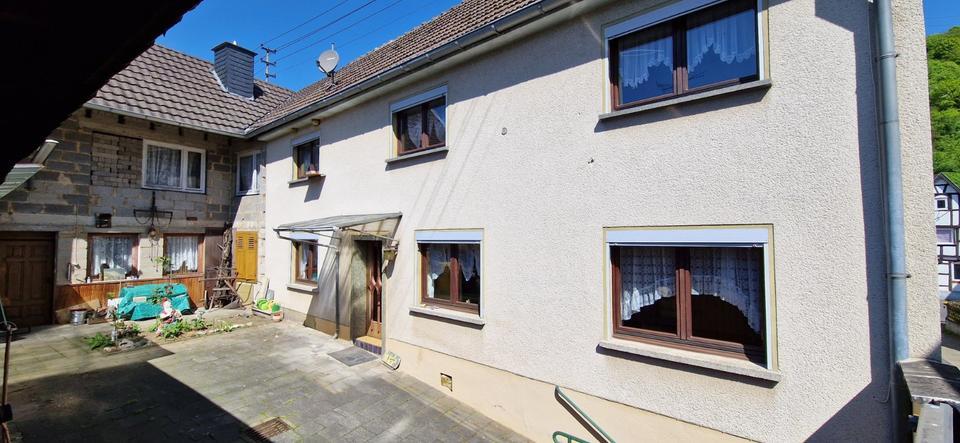 Einfamilienhaus mit vielseitigem Ausbaupotenzial zimmer