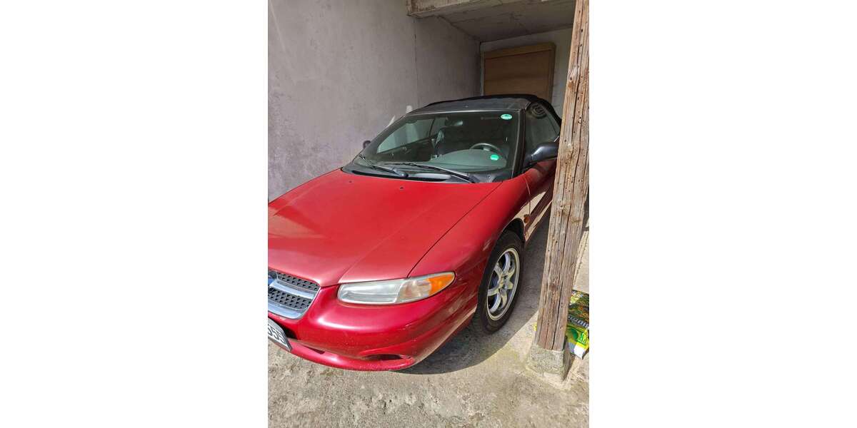 Chrysler Stratus 122.000 km 2.199 &euro; Bardowick, Flecken 21357