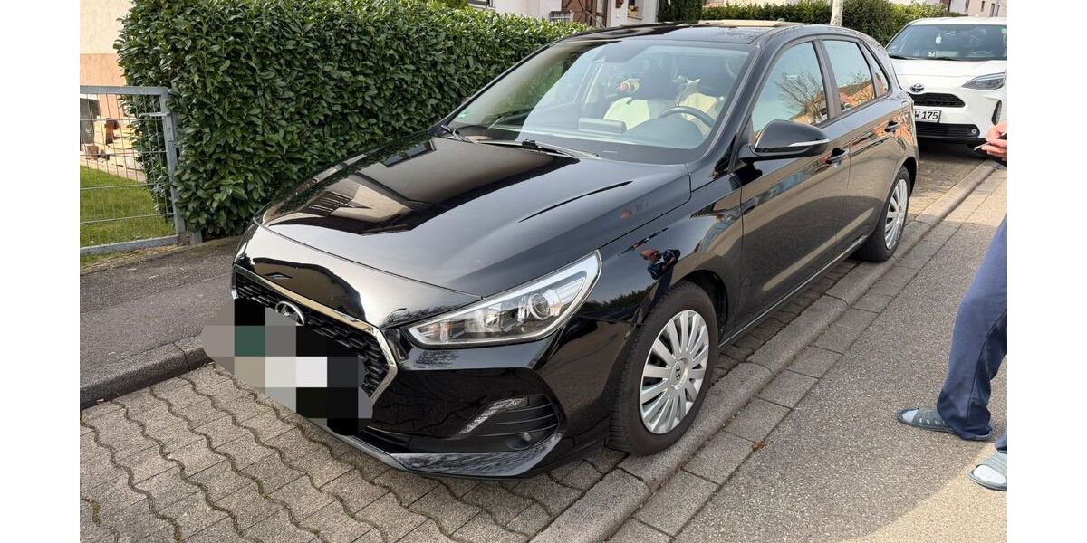 Hyundai i30 135.000 km 9.500 &euro; Freiburg 79112