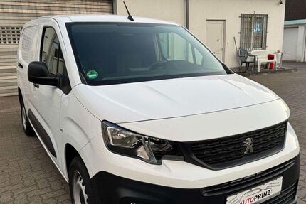 Peugeot Partner 113.094 km 8.990 &euro; Herne 44652