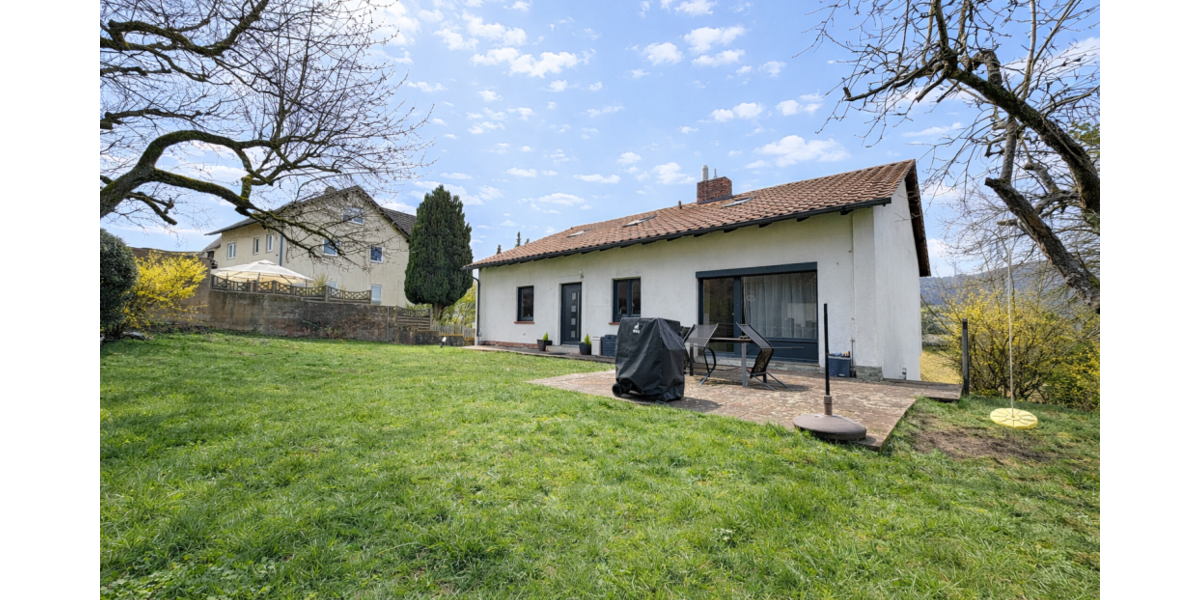 Einfamilienhaus Gemünden - 10 Zimmer, 226 m&sup2;, 395.000&euro; | Angebot:25904918