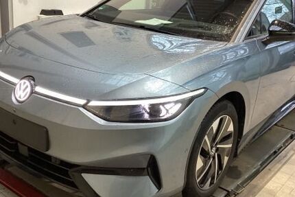 VW ID.7 8.079 km 52.888 &euro; Hamburg 22303