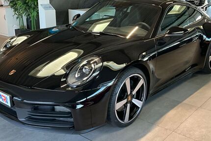 Porsche 992 2.850 km 134.900 &euro; Marburg 35039