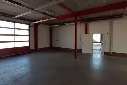 Halle in Hemhofen 2.290 € 286 m²