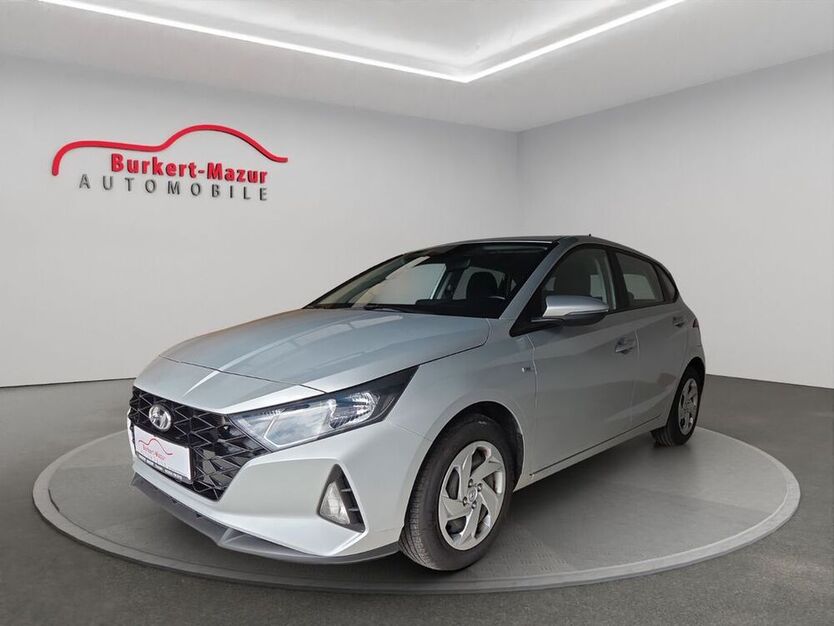 i20