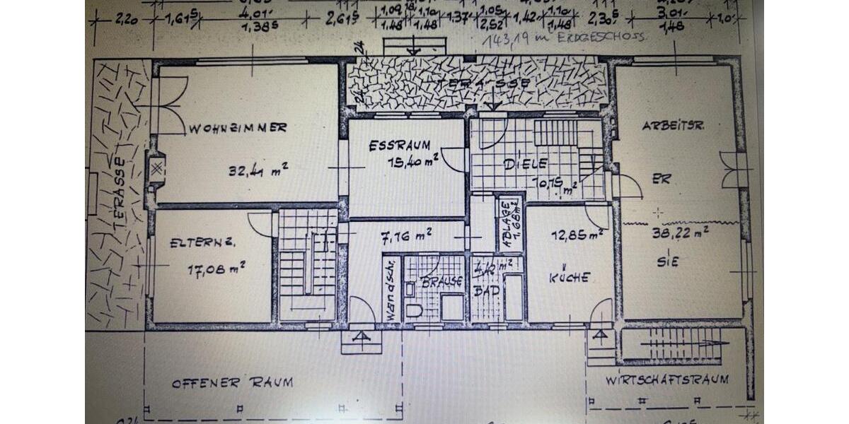 Einfamilienhaus Königswinter - 10 Zimmer, 230 m&sup2;, 2.400&euro; | Angebot:25926285