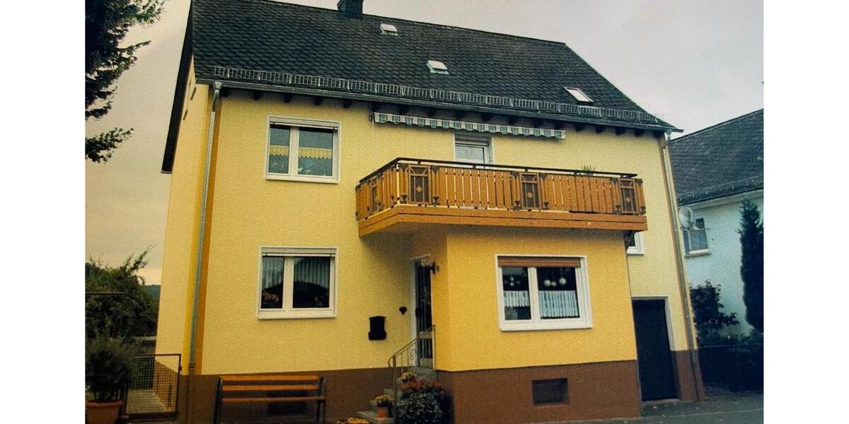 Gepflegtes Einfamilienhaus im Ortskern von Eibelshausen 8 zimmer