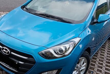 Hyundai i30 93.500 km 8.500 &euro; Kleinfurra 99735