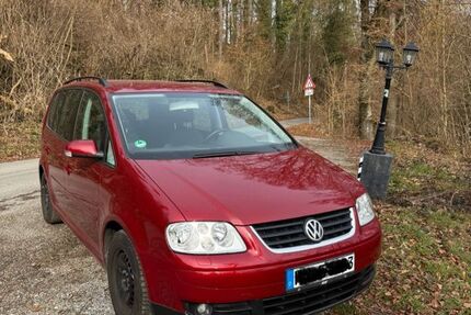 VW Touran 155.000 km 4.999 € Heilbronn 74078