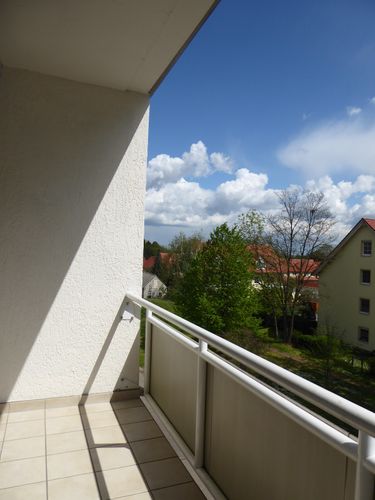 Etagenwohnung Bad Lauchstädt - 3 Zimmer, 58 m&sup2;, 379&euro; | Angebot:25417983