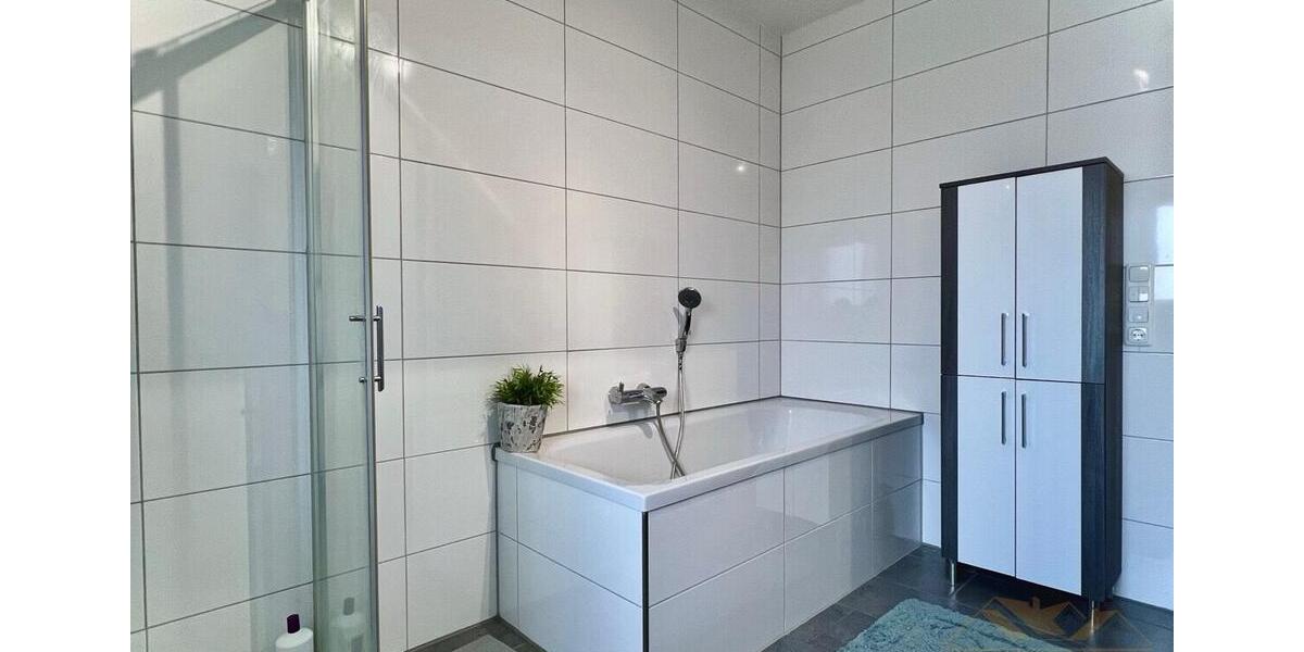 Etagenwohnung Erkelenz - 3 Zimmer, 111 m&sup2;, 1.490&euro; | Angebot:26045468