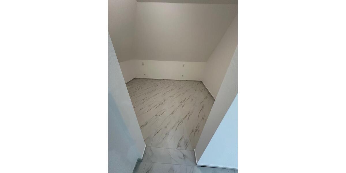 Etagenwohnung Dillingen (Saar) - 3 Zimmer, 73 m&sup2;, 700&euro; | Angebot:26391423