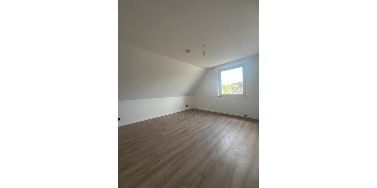 Etagenwohnung Hagen am Teutoburger Wald - 4 Zimmer, 92 m&sup2;, 900&euro; | Angebot:26682922