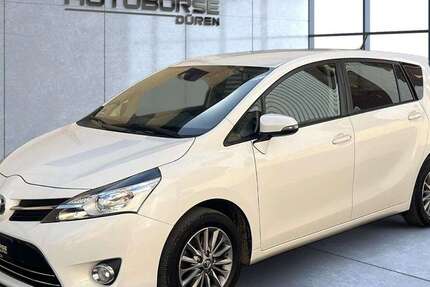 Toyota Verso 88.711 km 12.499 € Düren 52351