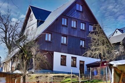 Haus Klingenthal - 9 Zimmer, 200 m&sup2;, 150.000&euro; | Angebot:27062184