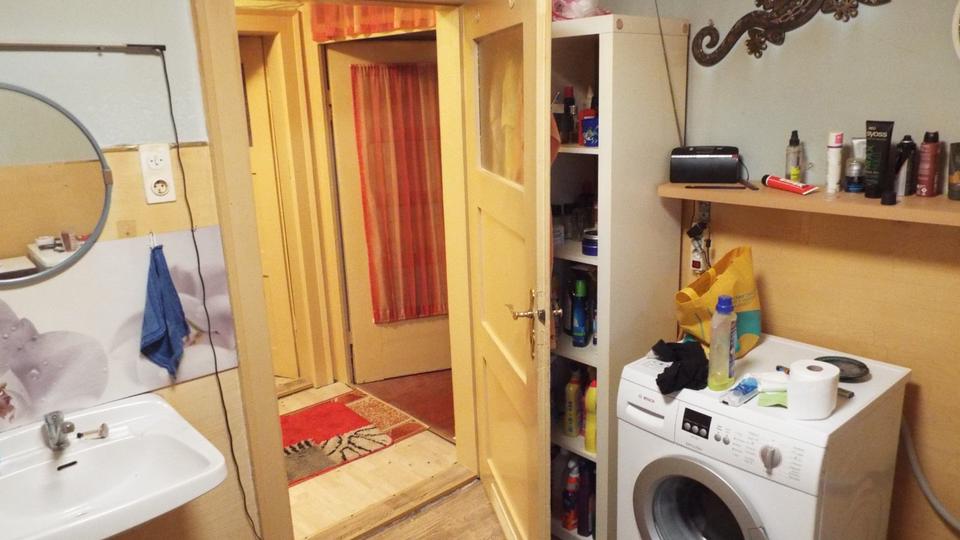 HofSaale 2-Zimmer , Küche , Bad mit eventueller GArtennutzung 2 zimmer