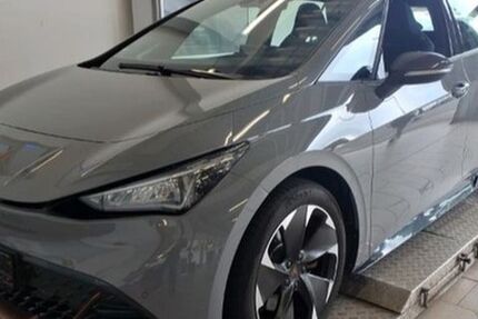 Cupra Born 18.790 km 29.506 &euro; Cuxhaven 27472